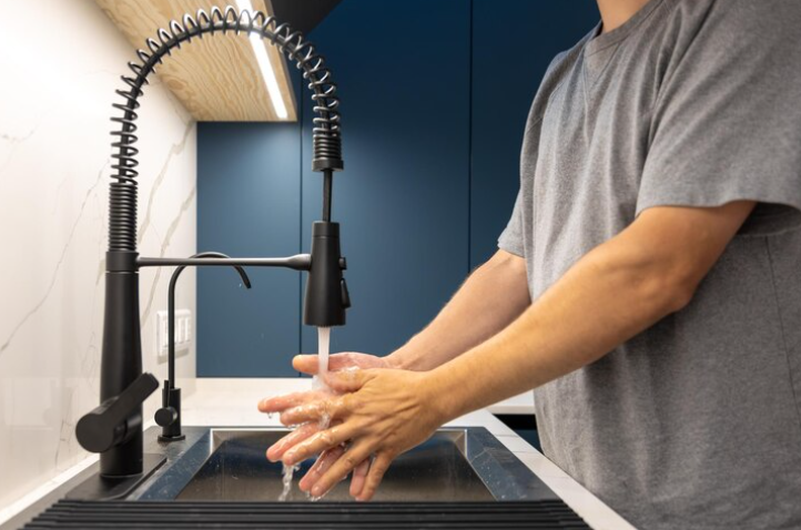 Best Water Filters for a Rental Apartment